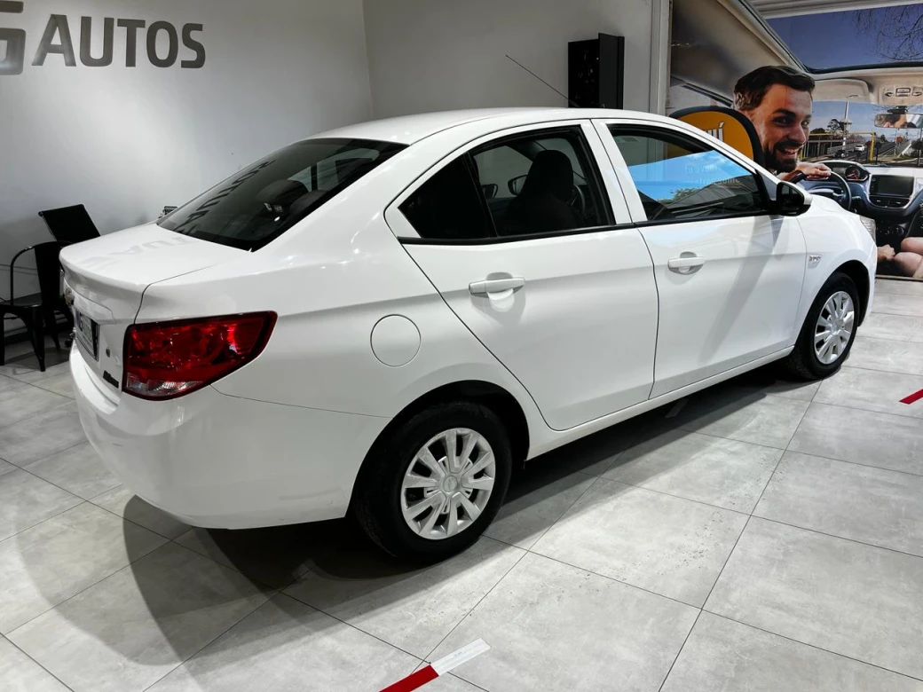 imagen 0 de vehiculo con id 2120